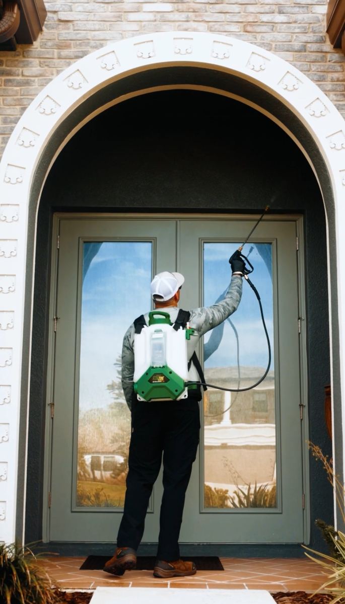 Tier 1 technician with professional equipment